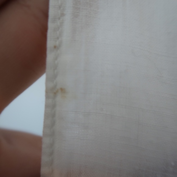 VINTAGE FLORAL EMBROIDERED TABLE RUNNER - Picture 3 of 3